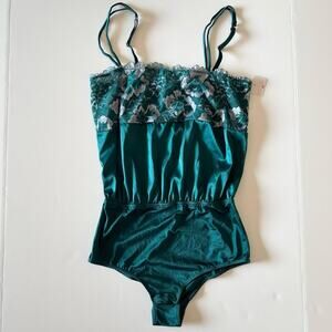 Satin Bodysuit Auden Size‎ XS Green Lace